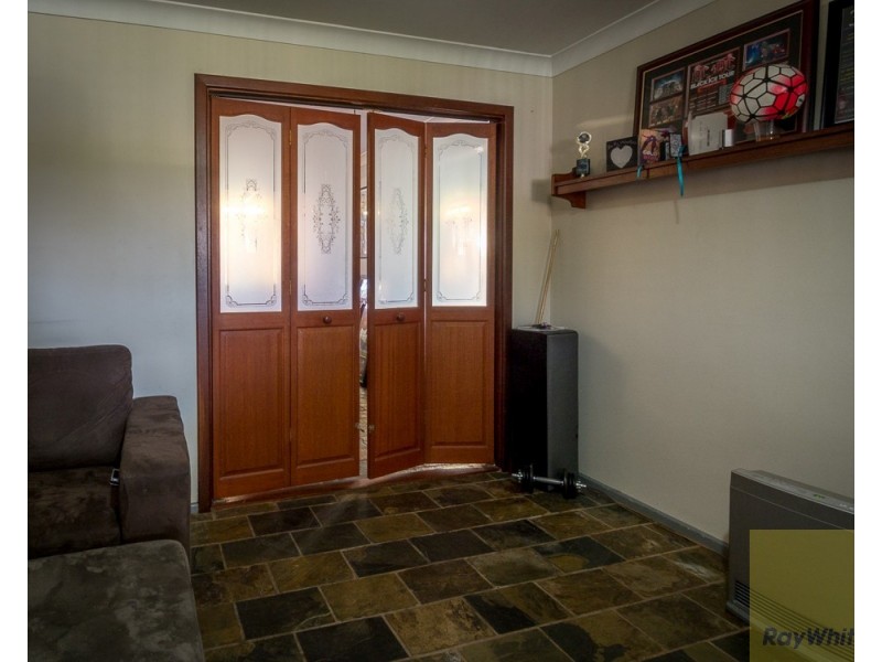 3 Silver Mallee Close, Camillo WA 6111