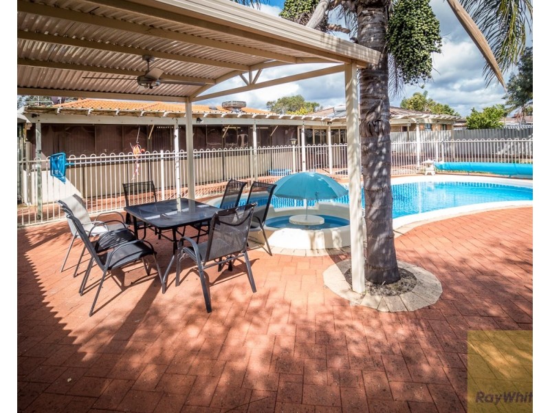 3 Silver Mallee Close, Camillo WA 6111
