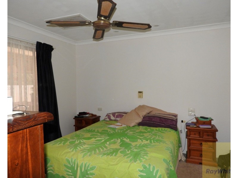 32 Ravenscroft Way, Kelmscott WA 6111