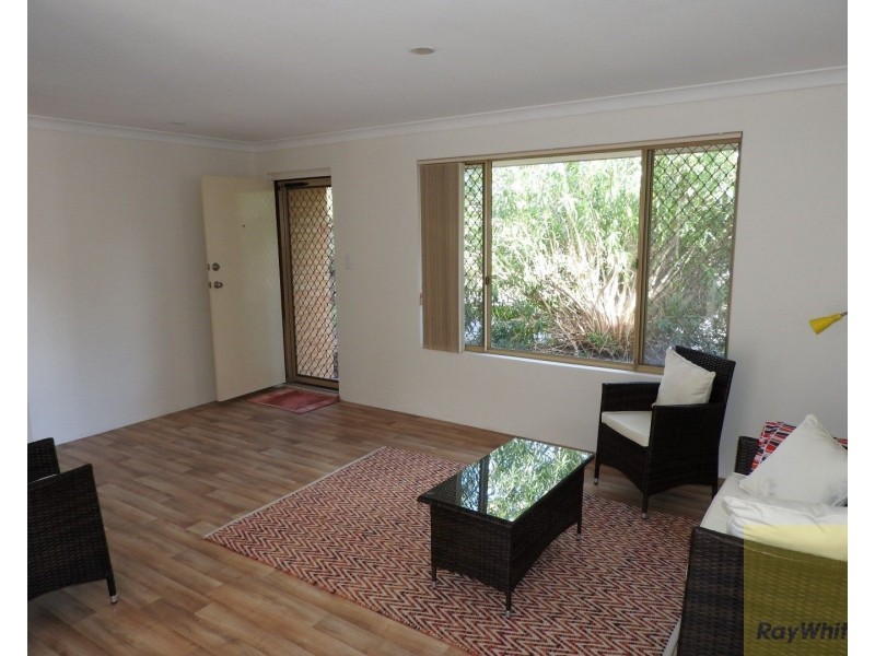 1/23 Quarram Way, Gosnells WA 6110