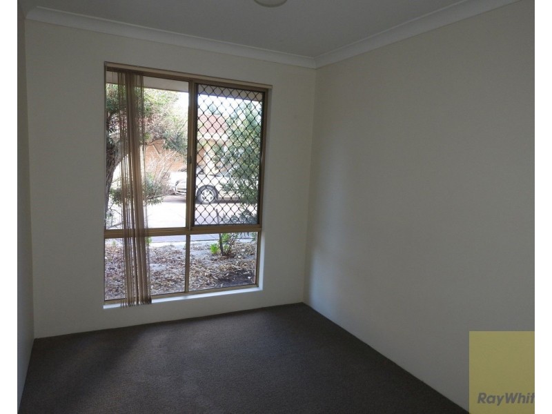 1/23 Quarram Way, Gosnells WA 6110