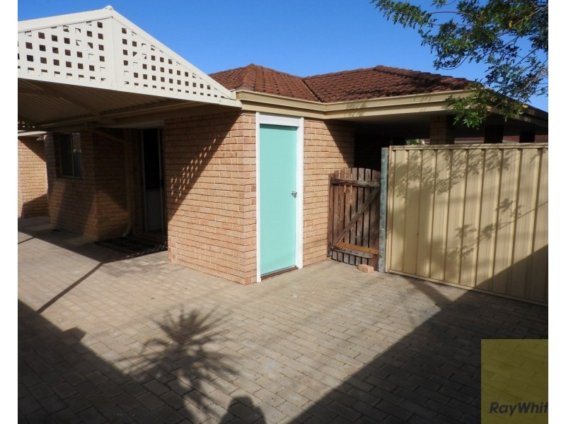 1/23 Quarram Way, Gosnells WA 6110
