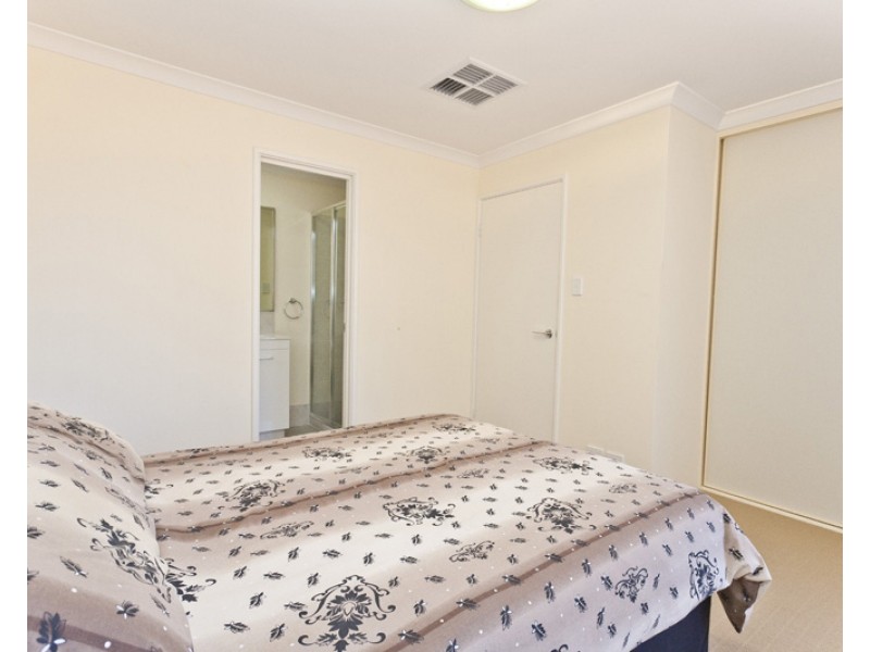 22B Lilian Avenue, Armadale WA 6112