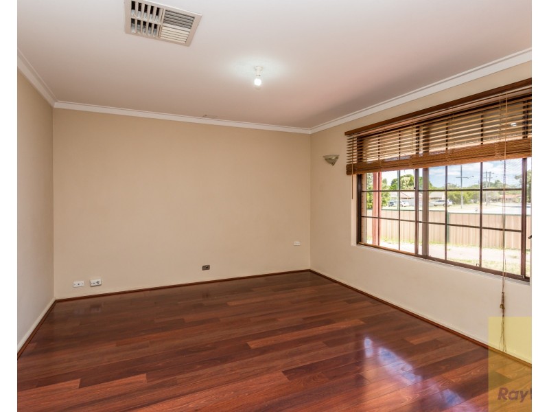 1 Bell Court, Armadale WA 6112