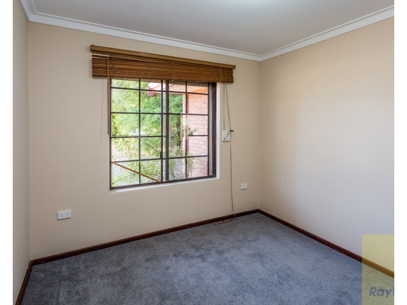 1 Bell Court, Armadale WA 6112