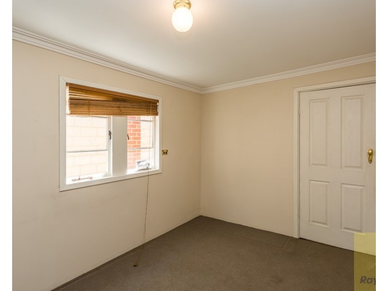 9 Forrest Road, Armadale WA 6112