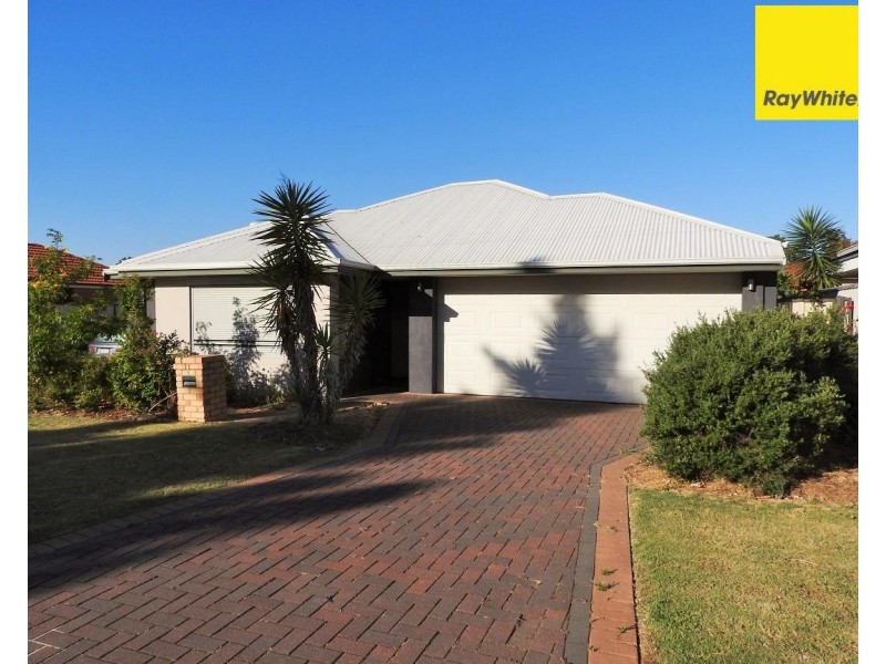 1/65 Little John Road, Armadale WA 6112