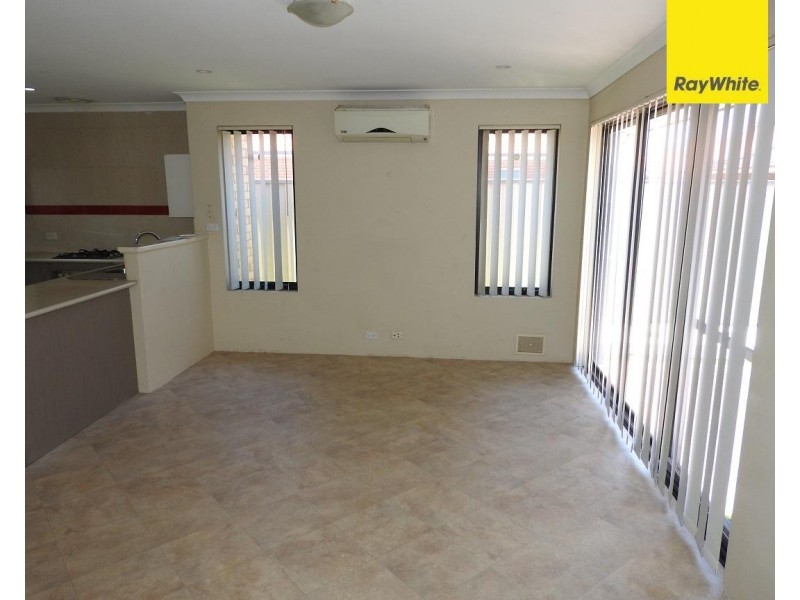 1/65 Little John Road, Armadale WA 6112