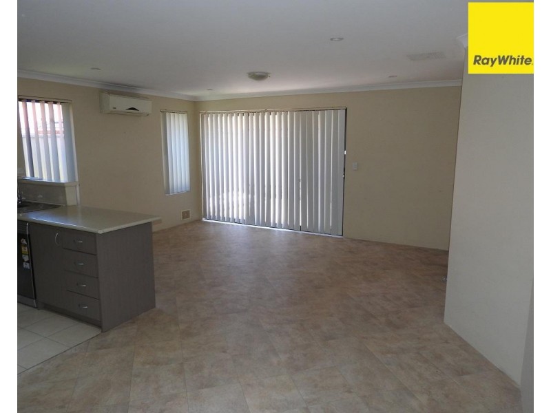 1/65 Little John Road, Armadale WA 6112