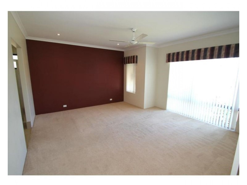 4 MacDougal Way, Harrisdale WA 6112