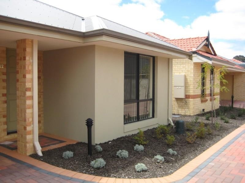 22/91 Lowanna Way, Armadale WA 6112