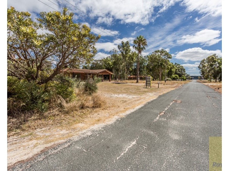 9 Shepherd Court, Harrisdale WA 6112