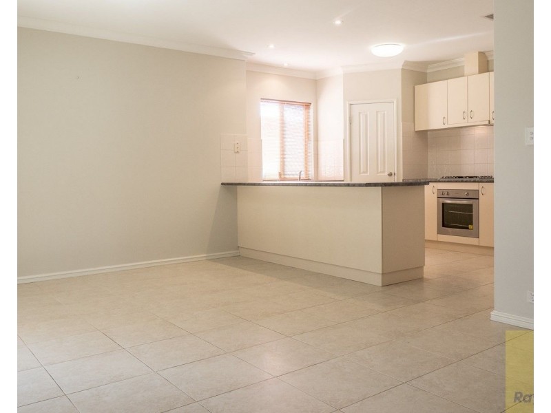 42 Tomah Road, Armadale WA 6112