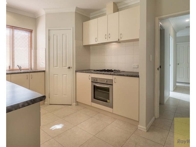 42 Tomah Road, Armadale WA 6112