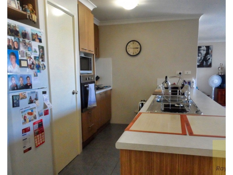 10/11 Serls Street, Armadale WA 6112