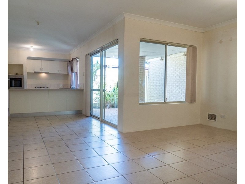 6/34 Friar Road, Armadale WA 6112