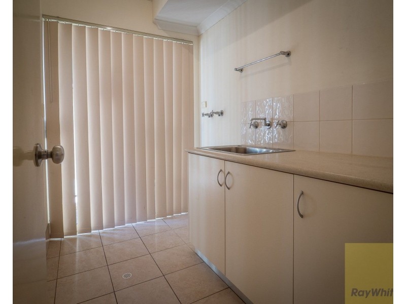 6/34 Friar Road, Armadale WA 6112