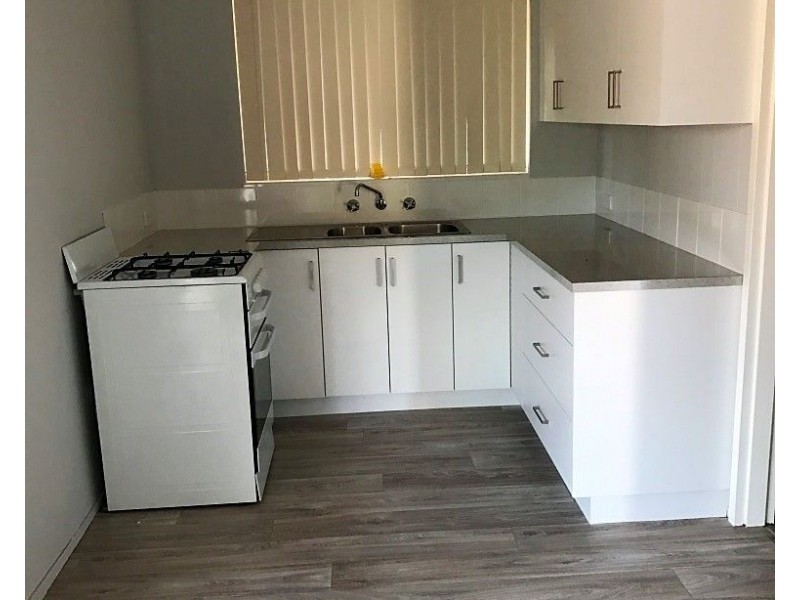 7 Richard Place, Armadale WA 6112