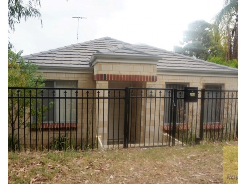 21A Wungong Road, Armadale WA 6112