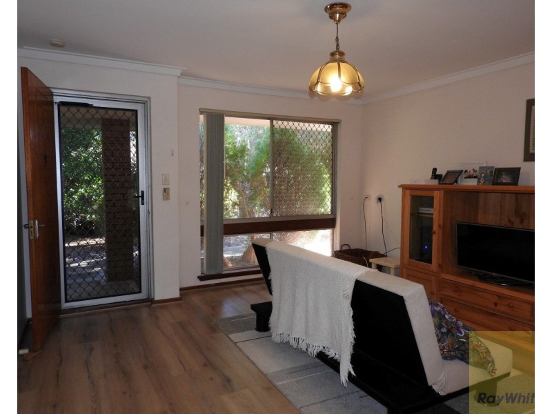 3/64 Fifth Road, Armadale WA 6112