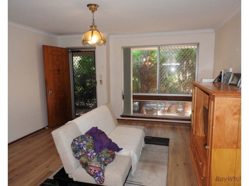 3/64 Fifth Road, Armadale WA 6112