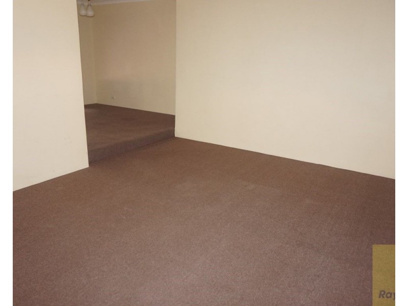 9 Seville Drive, Seville Grove WA 6112