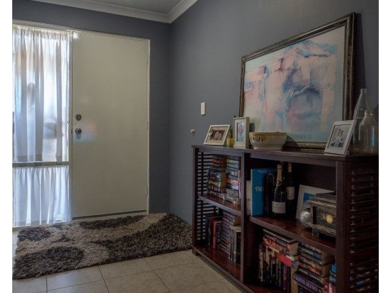 32 Munday Avenue, Brookdale WA 6112