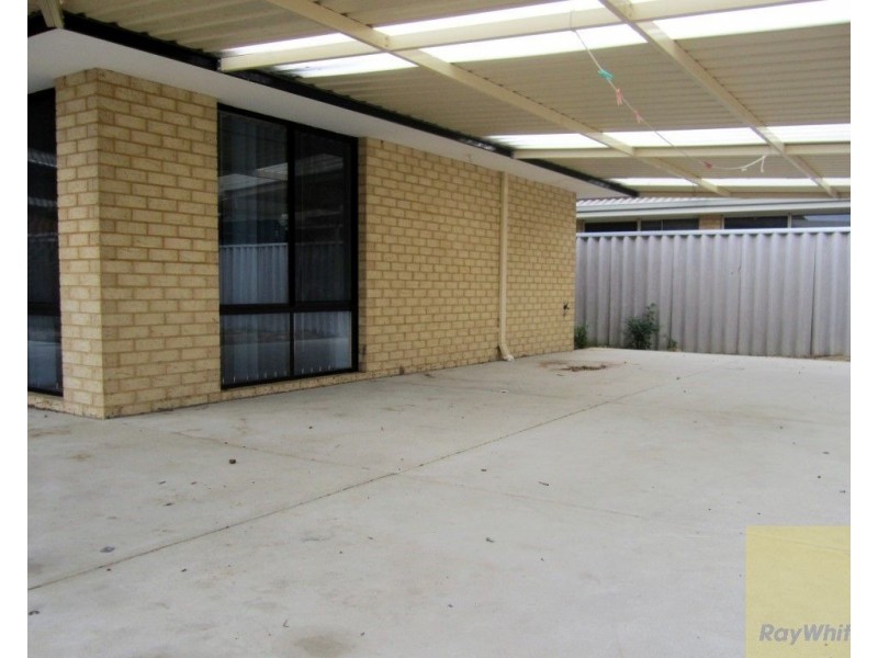 3 Morolo Street, Seville Grove WA 6112