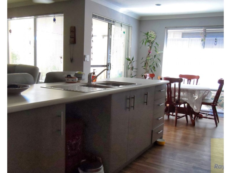 4 Podger Way, Brookdale WA 6112