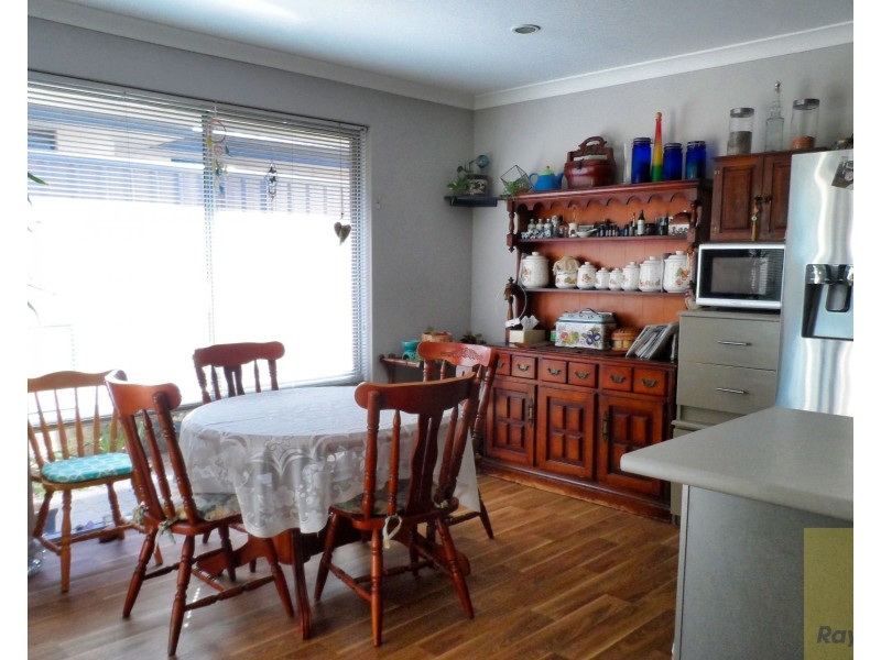 4 Podger Way, Brookdale WA 6112