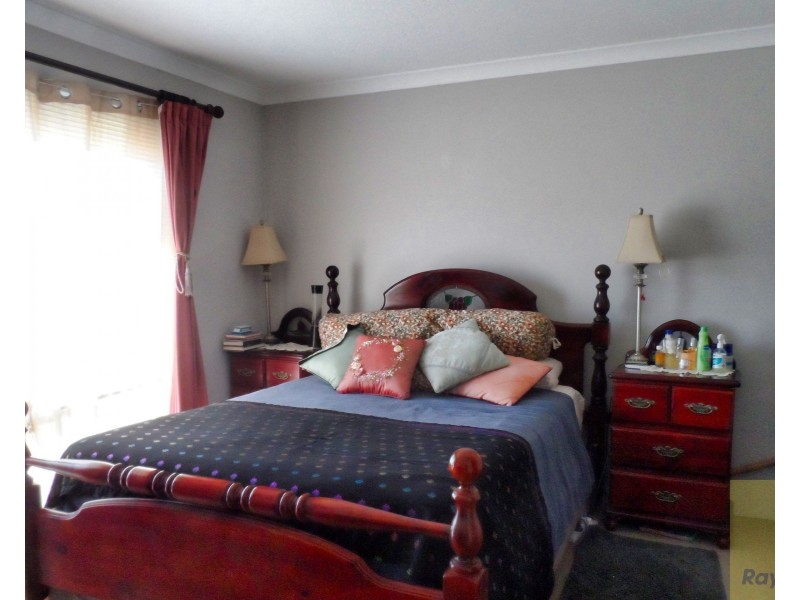 4 Podger Way, Brookdale WA 6112