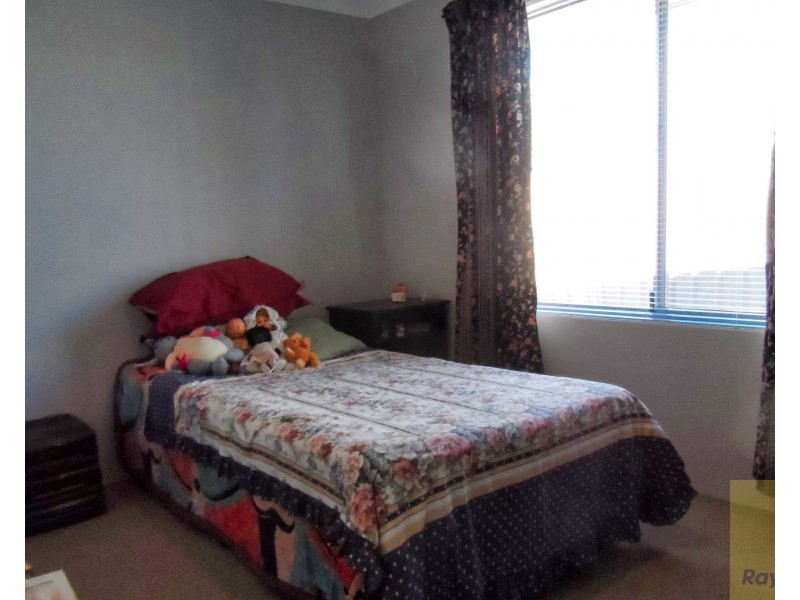 4 Podger Way, Brookdale WA 6112