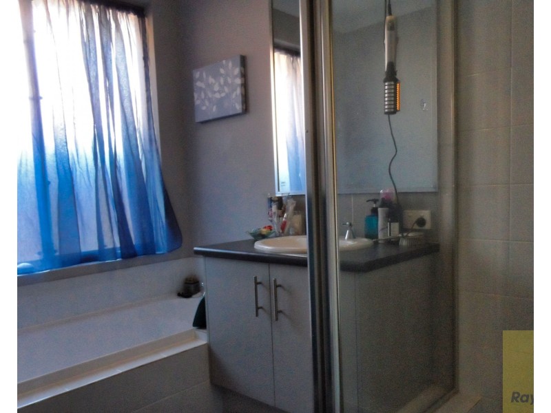 4 Podger Way, Brookdale WA 6112