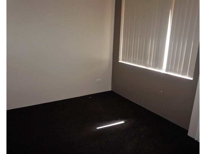 33a Lensham Place, Armadale WA 6112