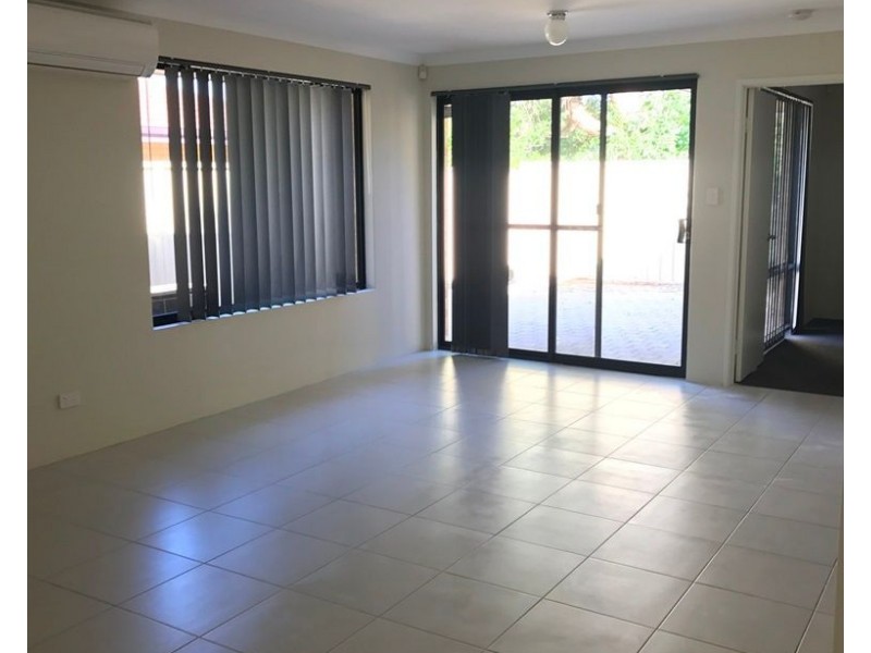 62a Williams Road, Armadale WA 6112