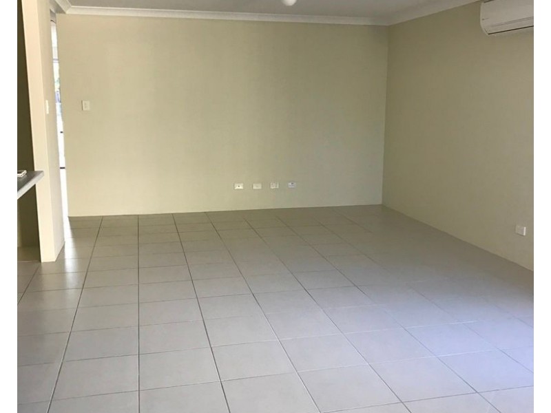 62a Williams Road, Armadale WA 6112