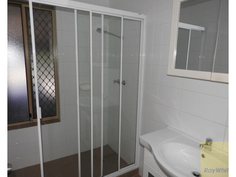 22 Seville Drive, Seville Grove WA 6112