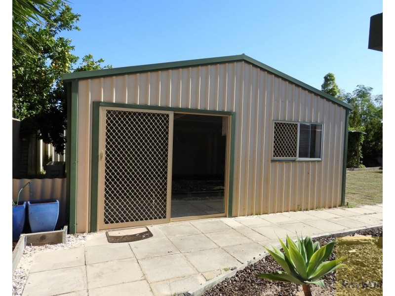 22 Seville Drive, Seville Grove WA 6112