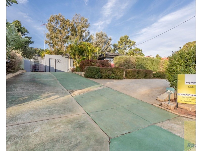 3212 Albany Highway, Mount Nasura WA 6112