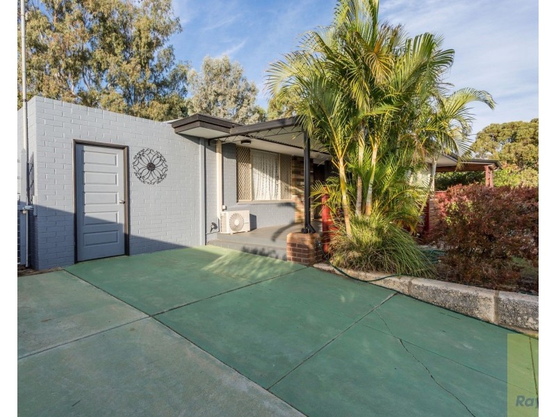 3212 Albany Highway, Mount Nasura WA 6112