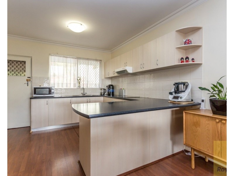 3212 Albany Highway, Mount Nasura WA 6112