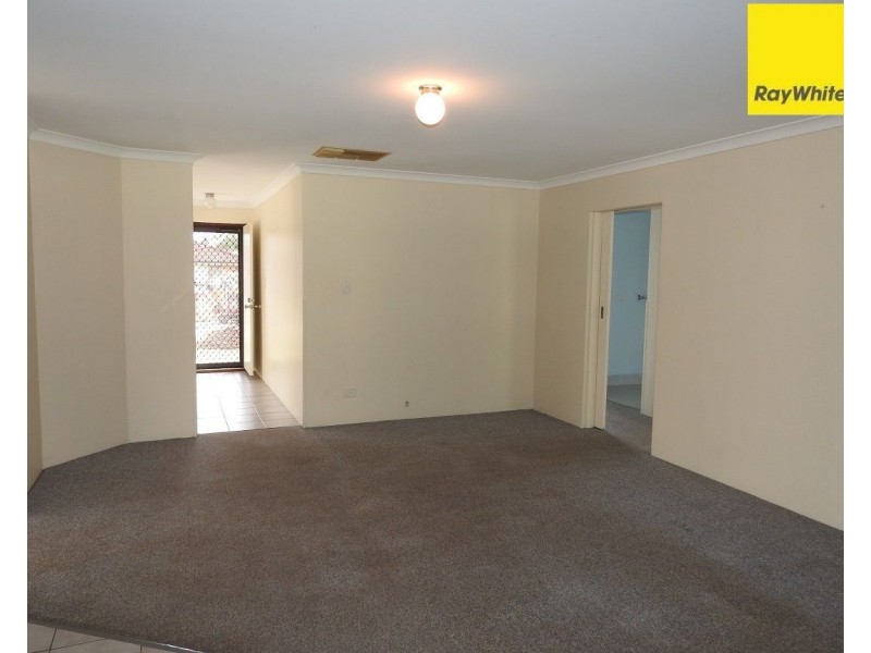 18 Abernethy Grove, Seville Grove WA 6112