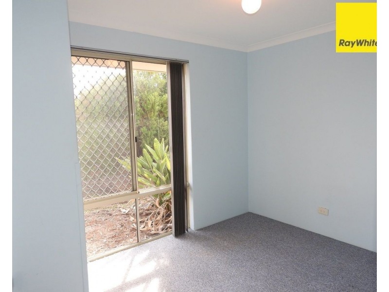 18 Abernethy Grove, Seville Grove WA 6112