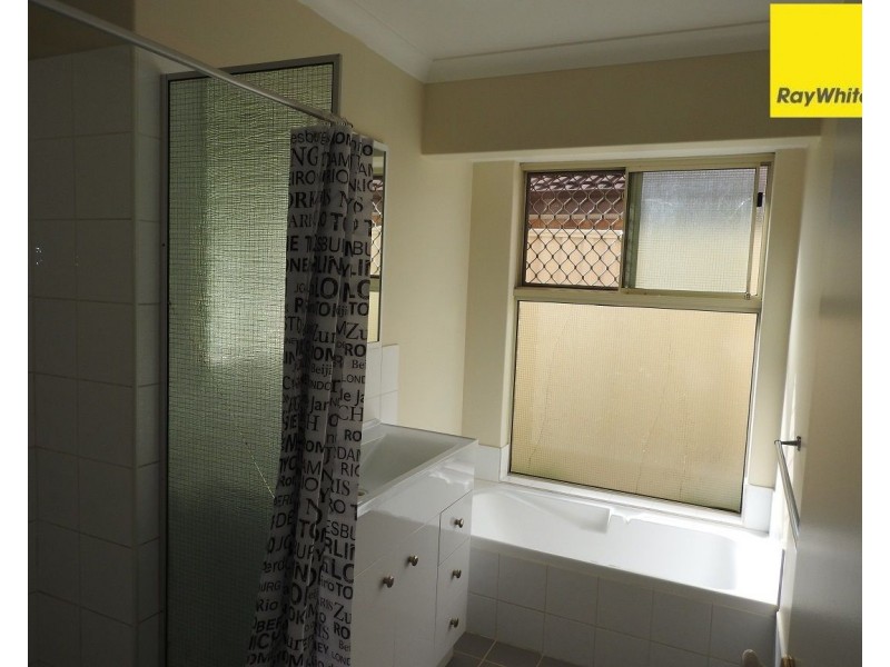 18 Abernethy Grove, Seville Grove WA 6112