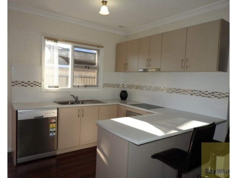 19 Dawson Street, Armadale WA 6112