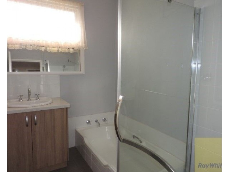 19 Dawson Street, Armadale WA 6112