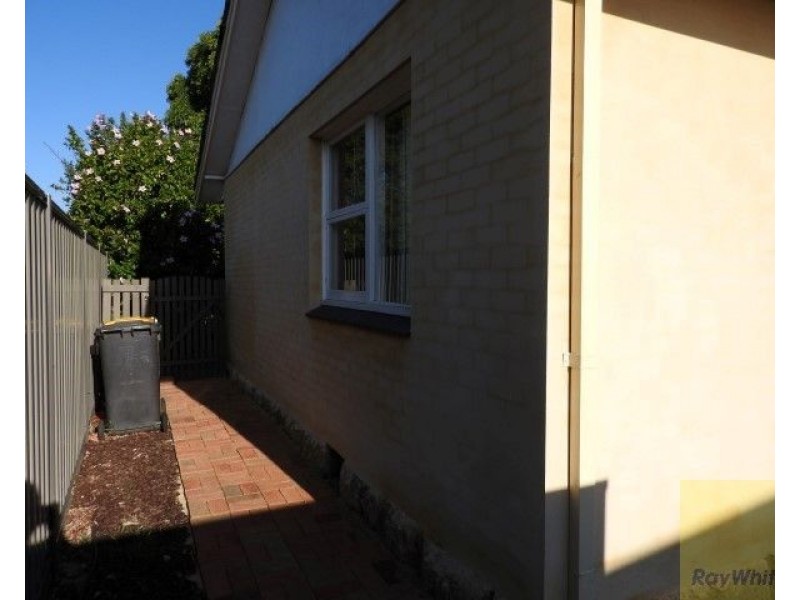 19 Dawson Street, Armadale WA 6112