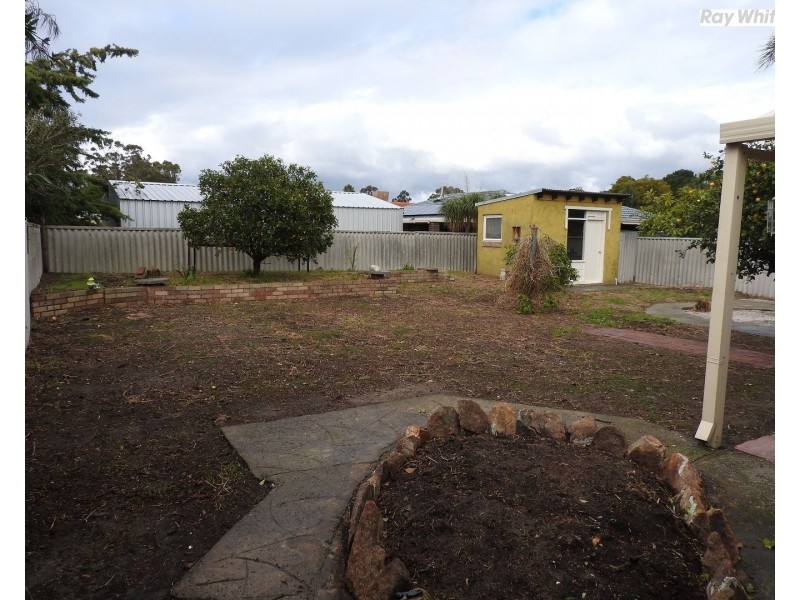 22 Anaconda Drive, Gosnells WA 6110