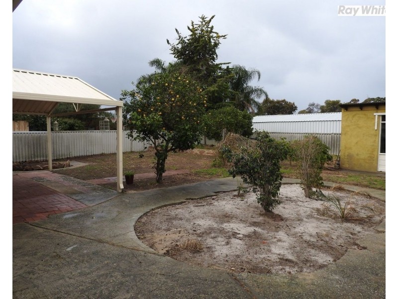 22 Anaconda Drive, Gosnells WA 6110