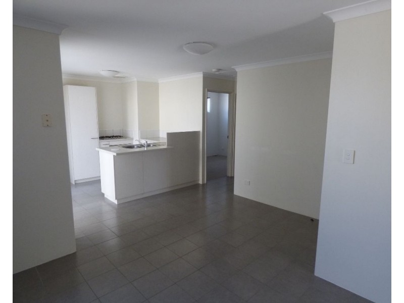 10/20 Gladstone Road, Armadale WA 6112